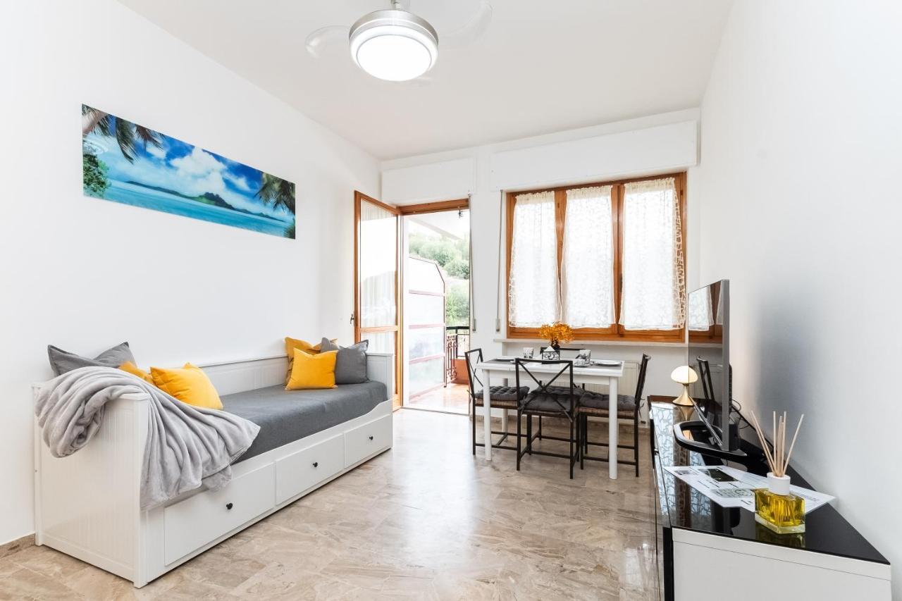 Vista Mare & 300Mt Da Spiaggia Con Freeparking E Ac Laigueglia Buitenkant foto