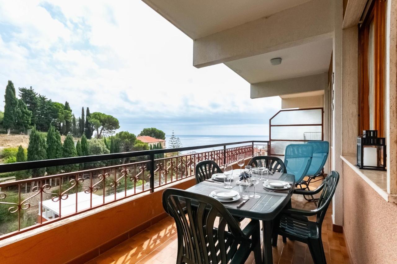 Vista Mare & 300Mt Da Spiaggia Con Freeparking E Ac Laigueglia Buitenkant foto